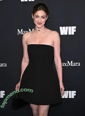 Lili Reinhart / Unpublished Photos / lilireinhart nude photo #1382