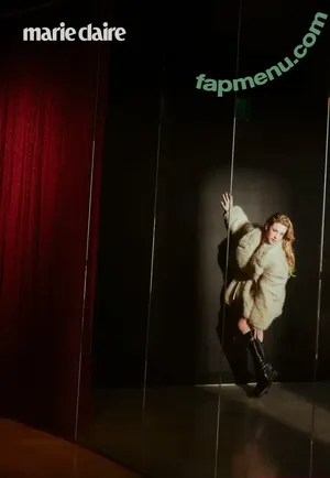 Lili Reinhart / Unpublished Photos / lilireinhart nude photo #1411