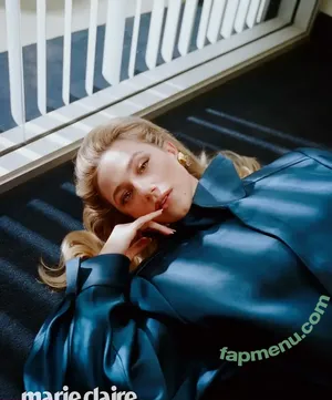 Lili Reinhart / Unpublished Photos / lilireinhart nude photo #1423