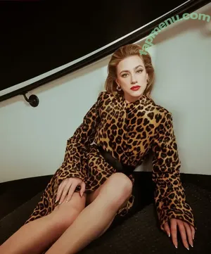 Lili Reinhart / Unpublished Photos / lilireinhart nude photo #1425