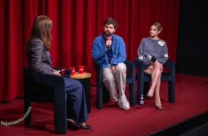 Lili Reinhart / Unpublished Photos / lilireinhart nude photo #1451