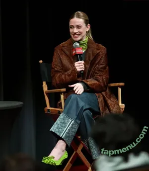 Lili Reinhart / lilireinhart nude photo #1554