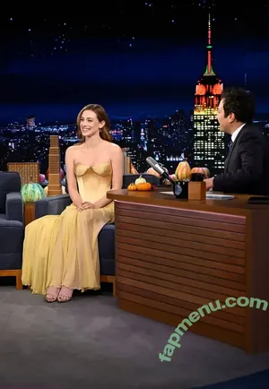 Lili Reinhart / Unpublished Photos / lilireinhart nude photo #1579