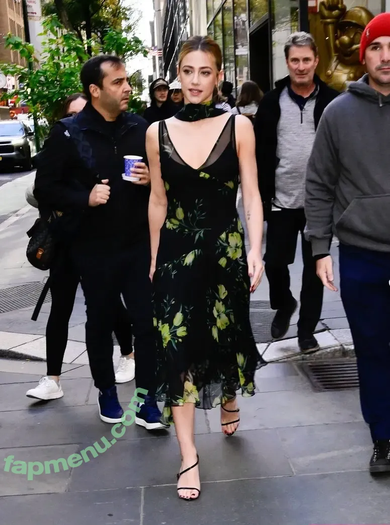 Lili Reinhart nude photo #1315 (Unpublished Photos / lilireinhart)