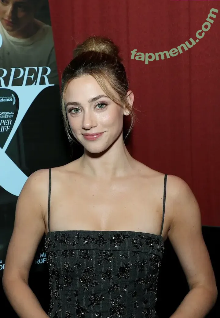 Lili Reinhart nude photo #1338 (Unpublished Photos / lilireinhart)