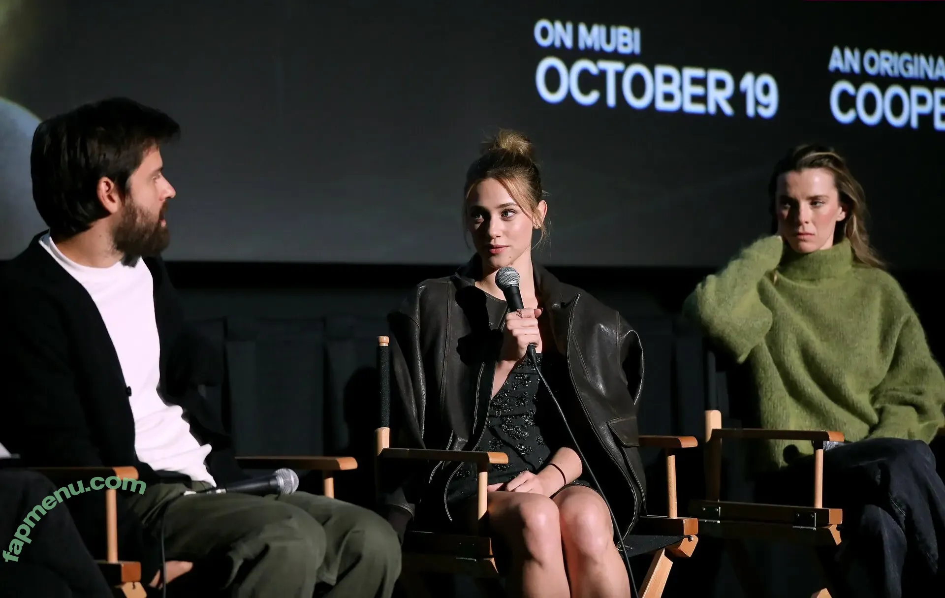 Lili Reinhart nude photo #1346 (Unpublished Photos / lilireinhart)