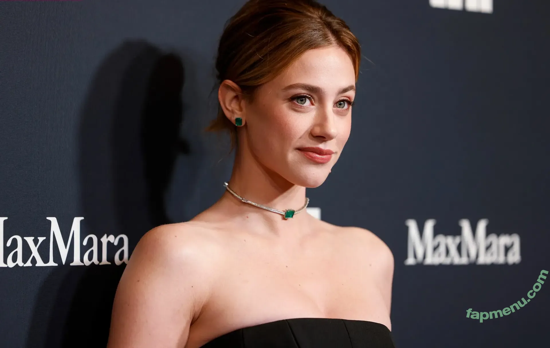 Lili Reinhart nude photo #1368 (Unpublished Photos / lilireinhart)