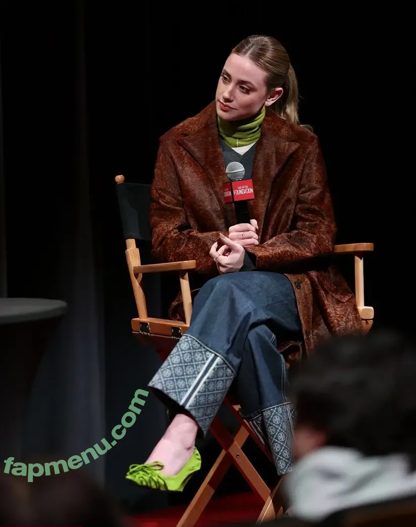 Lili Reinhart nude photo #1561 (Unpublished Photos / lilireinhart)