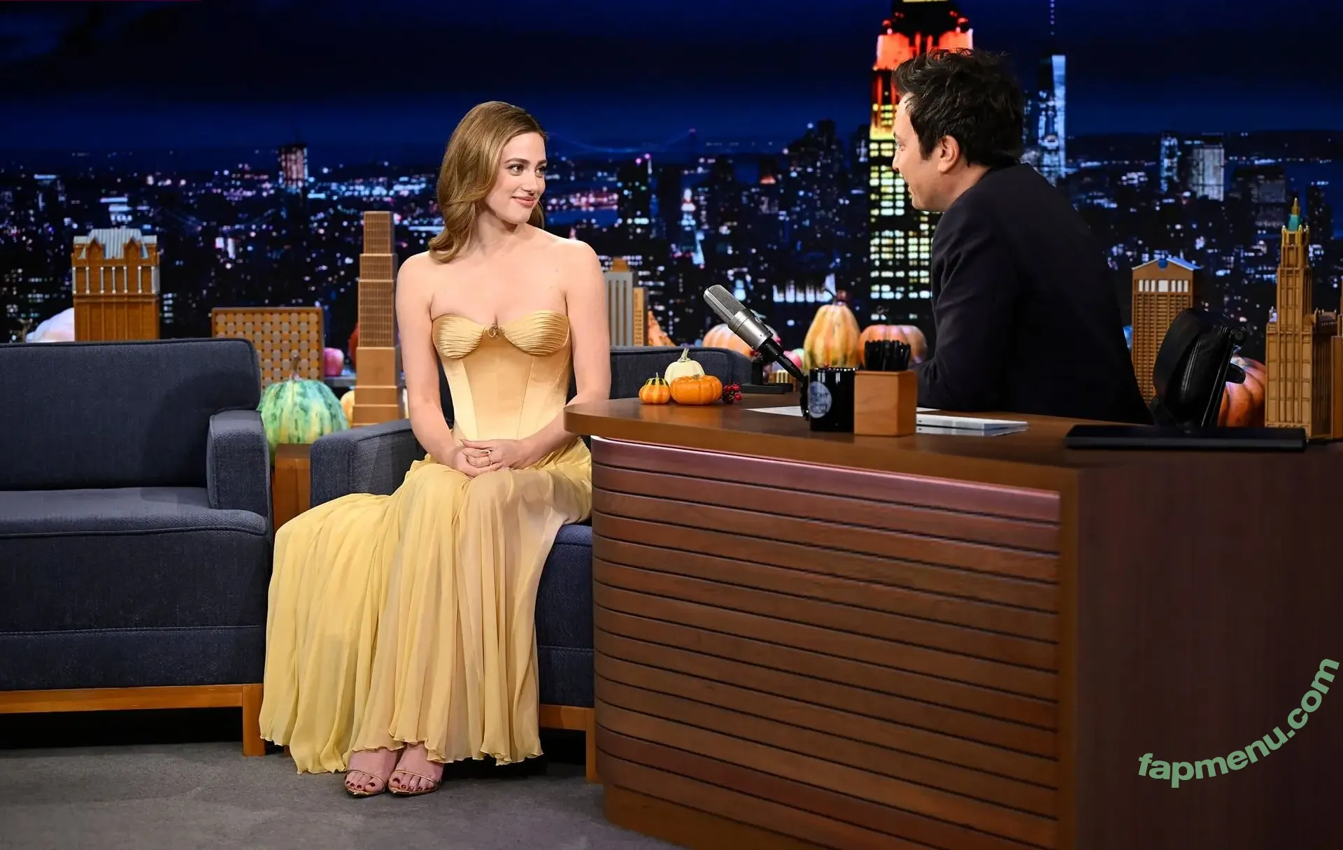 Lili Reinhart nude photo #1567 (Unpublished Photos / lilireinhart)