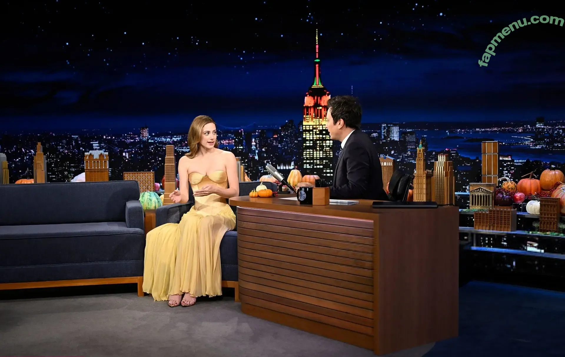 Lili Reinhart nude photo #1569 (Unpublished Photos / lilireinhart)