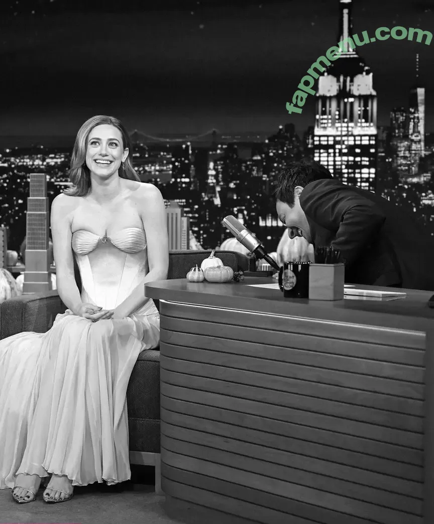 Lili Reinhart nude photo #1581 (Unpublished Photos / lilireinhart)