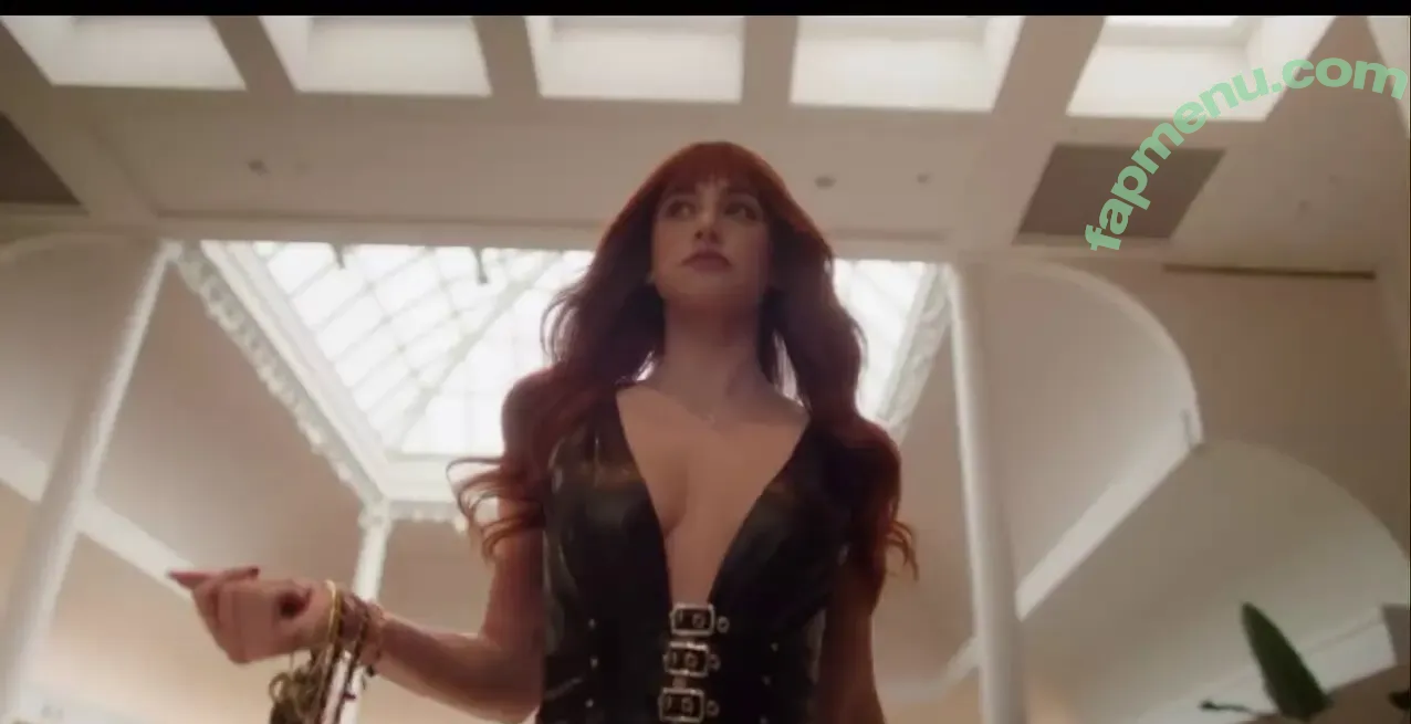 Lili Reinhart nude photo #1583 (lilireinhart)