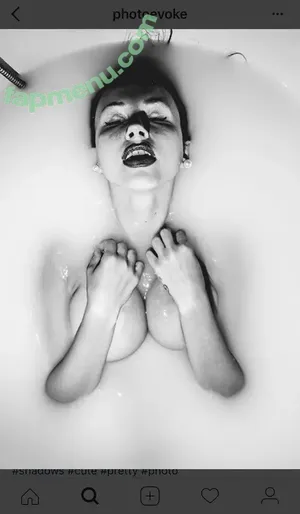 Liliana Krupa / Lena K / lilikrupamusic nude photo #0019