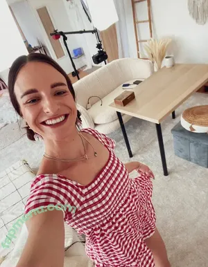 Liliana Lily / Dragon Fruit / lilydaisyphillips / lilysizer0 nude photo #0043