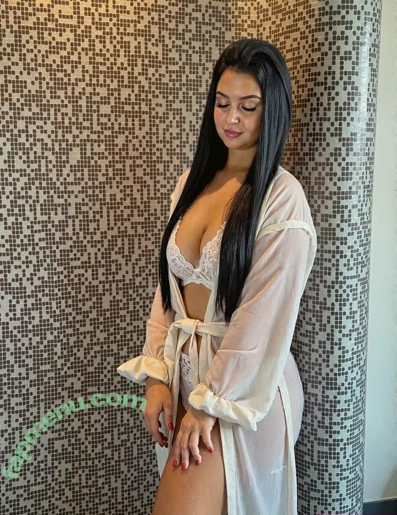 lilianasroomx nude photo #0002 (lilvanx_)