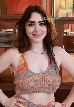 Lilibet / lilibet.mountbattenwindsor / lilibet_silllly / lilibethblanco / lily.s8216 nude photo #0201