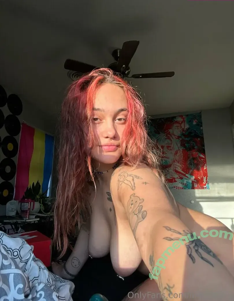 lilibirdz2.0 nude photo #0022 (lilibirdz)