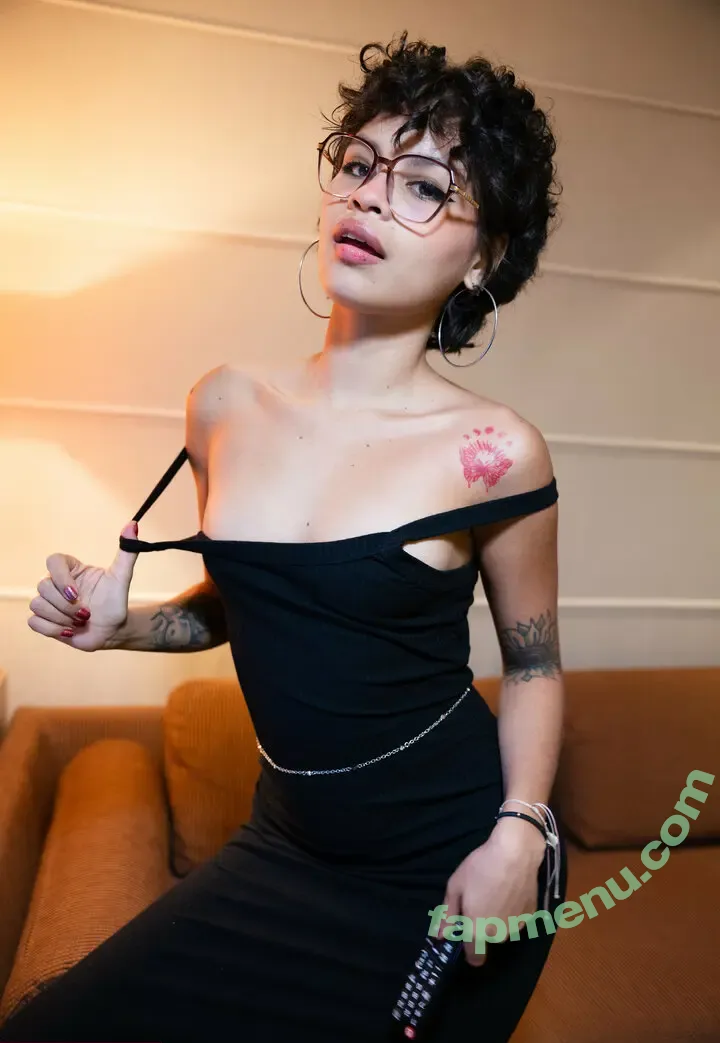 Lilith Baph nude photo #0157 (Baph Ley / Sophia Haywar / baphometlilith / theycalledherlilith)