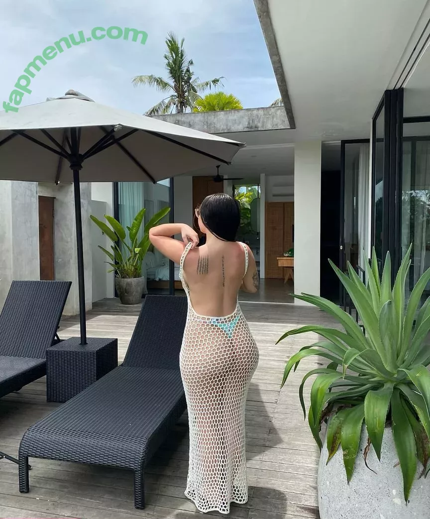 Lilith Cavaliere nude photo #0087 (CavaliereLilith / lilithcavali / lilithcavalierex)