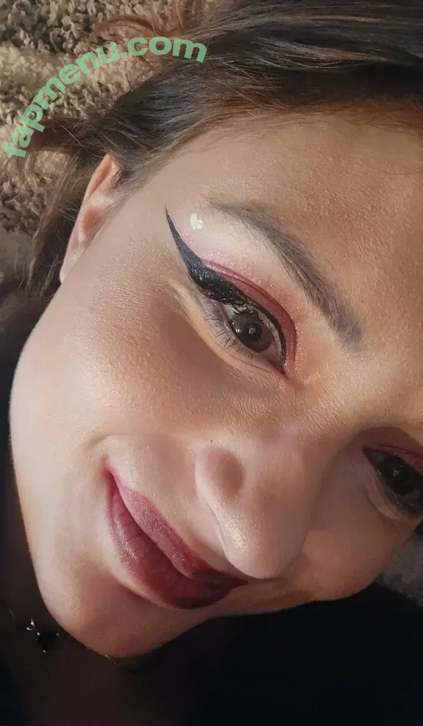 lilith.unbound nude photo #0023 (lilith_unbound)