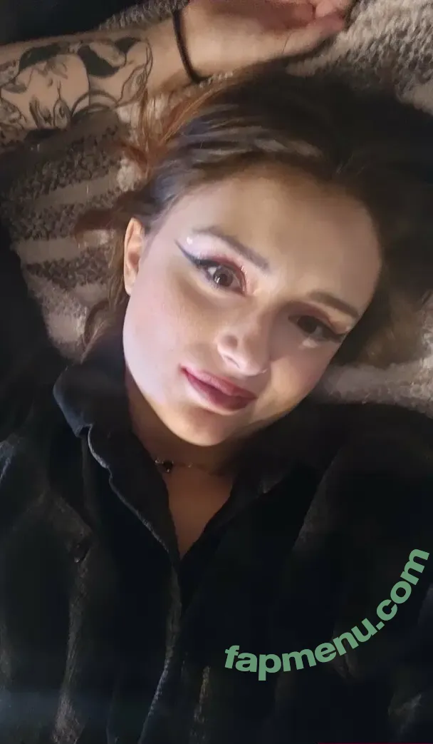 lilith.unbound nude photo #0024 (lilith_unbound)