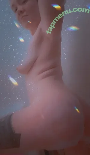  nude photo #0007
