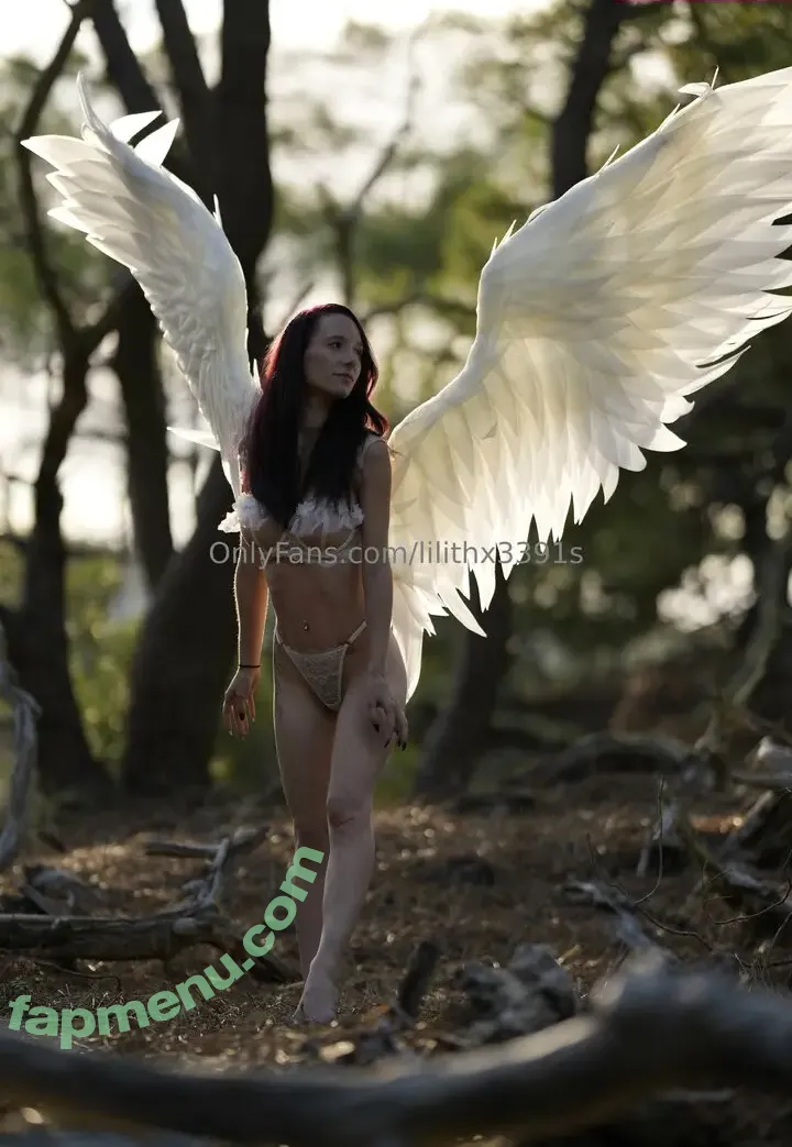 lilithx3391s nude photo #0008 (lilithx3391s)