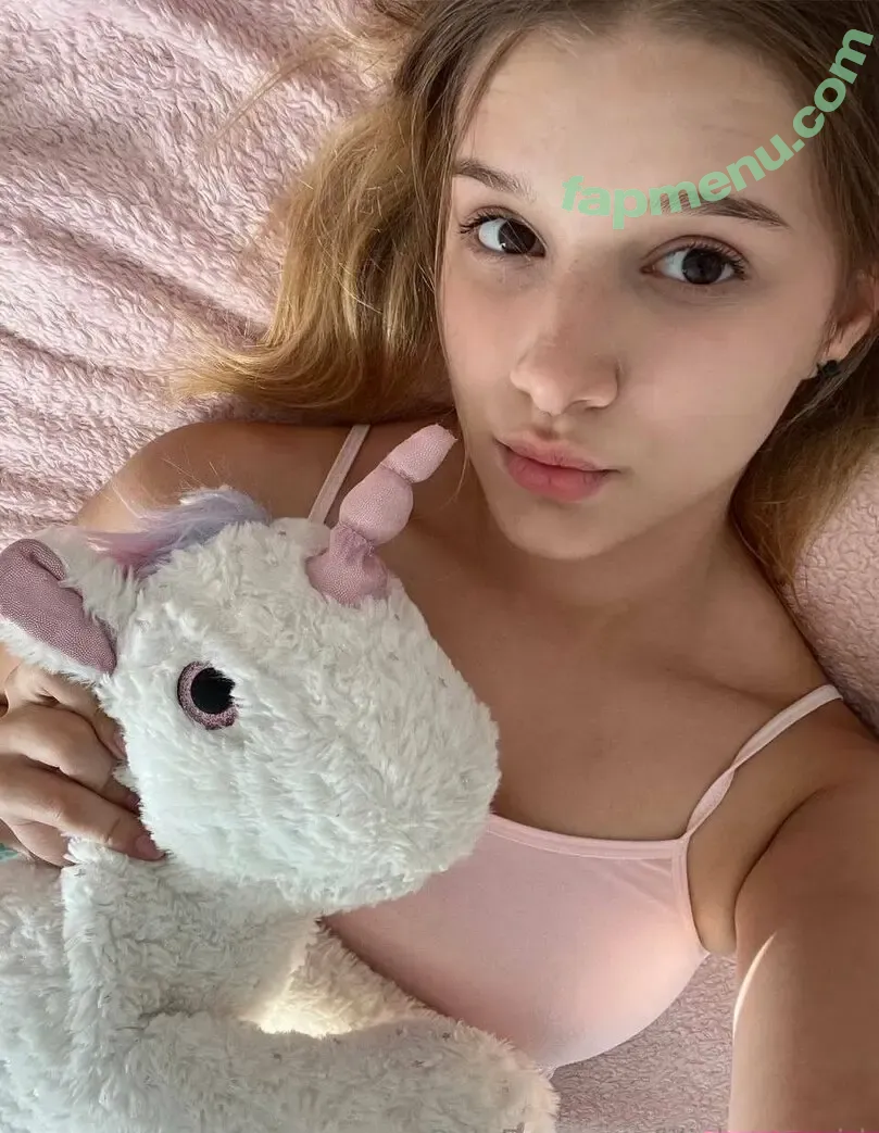 Liliybunnygirl nude photo #0092 (littlebunnygrl)