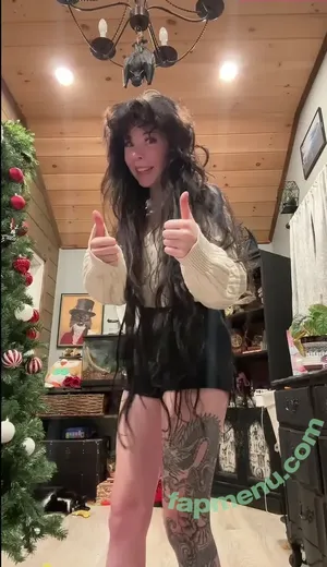 Liljellyshark nude photo #0024