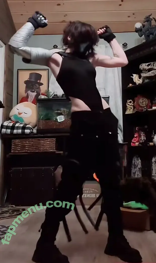 Liljellyshark nude photo #0028 (Liljellyshark)