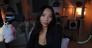 lilkasian / haleyy.nguyen / lil.jaz nude photo #0070