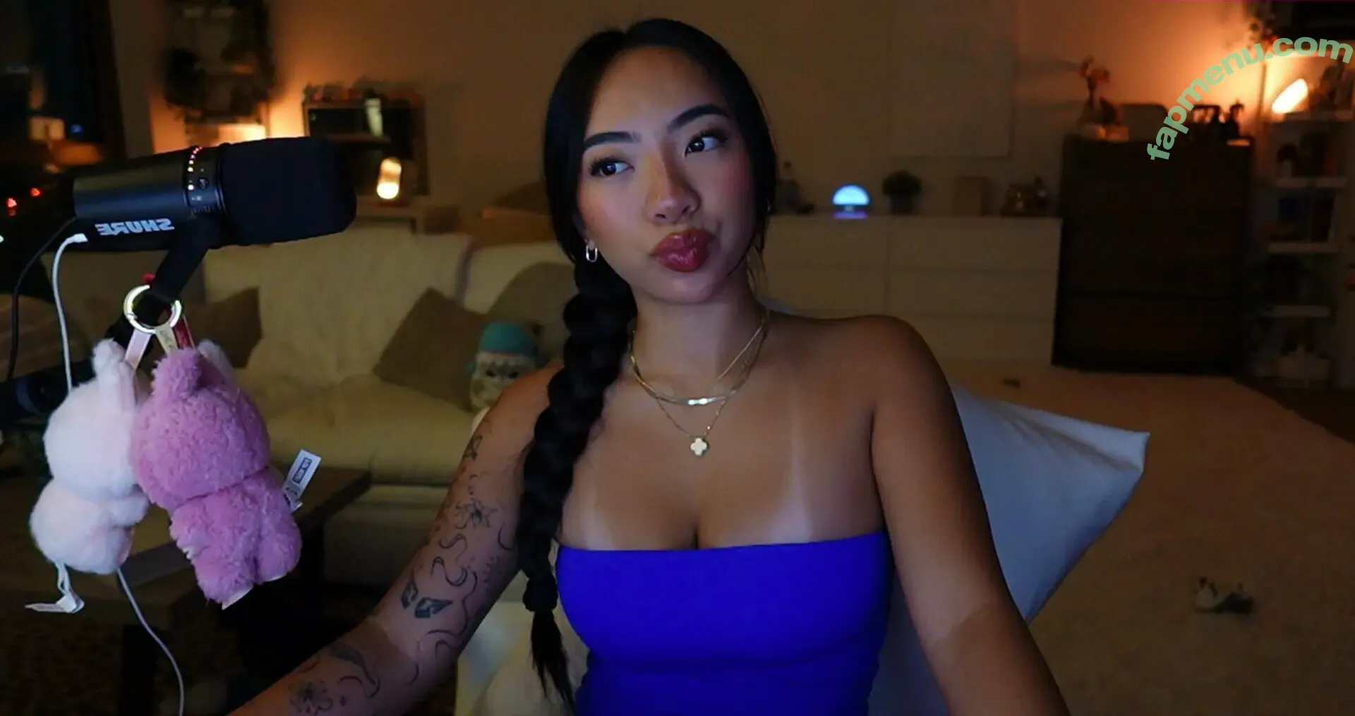 lilkasian nude photo #0043 (haleyy.nguyen / lil.jaz)