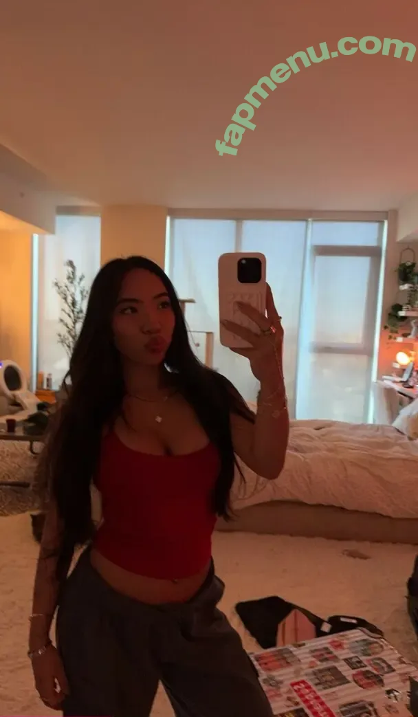 lilkasian nude photo #0045 (haleyy.nguyen / lil.jaz)