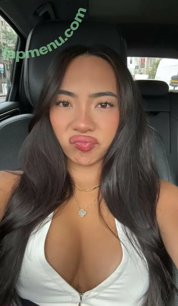 lilkasian nude photo #0046 (haleyy.nguyen / lil.jaz)