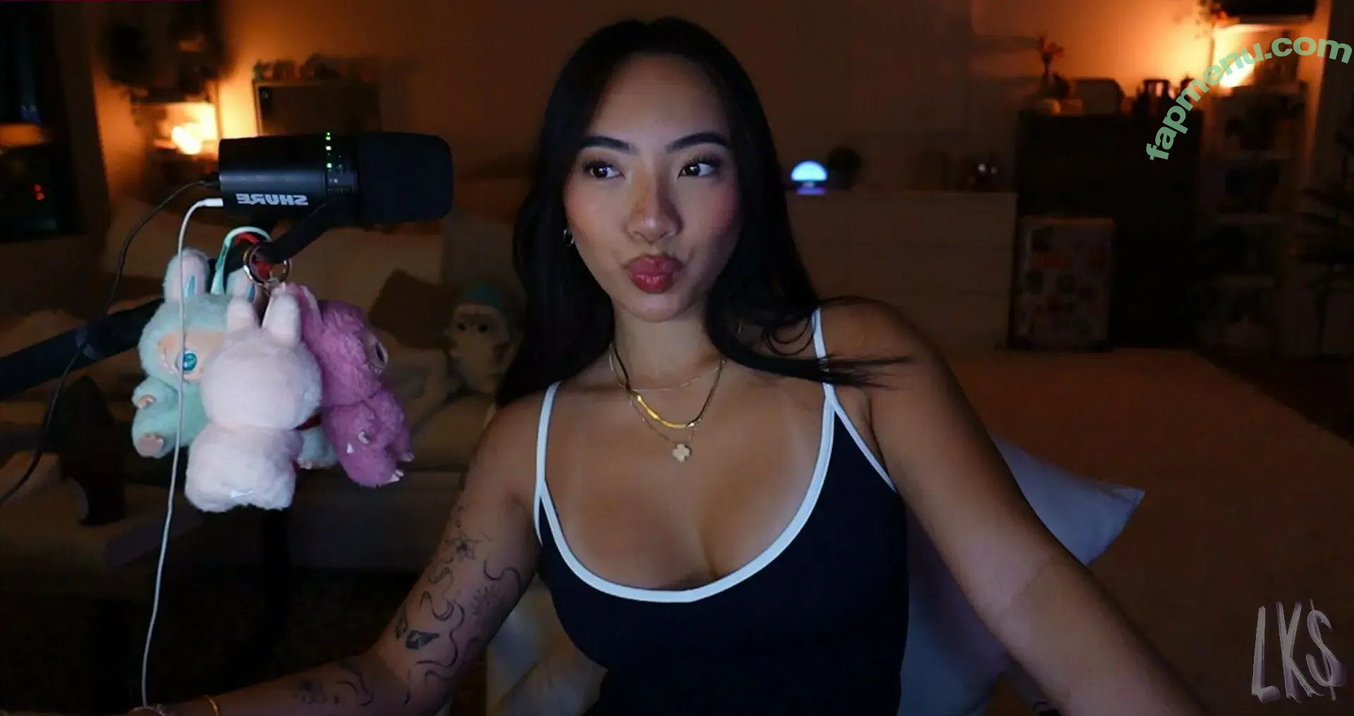 lilkasian nude photo #0048 (haleyy.nguyen / lil.jaz)