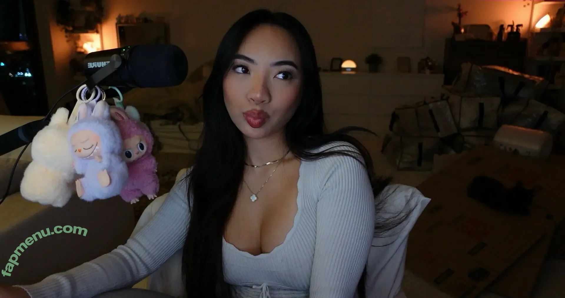 lilkasian nude photo #0065 (haleyy.nguyen / lil.jaz)