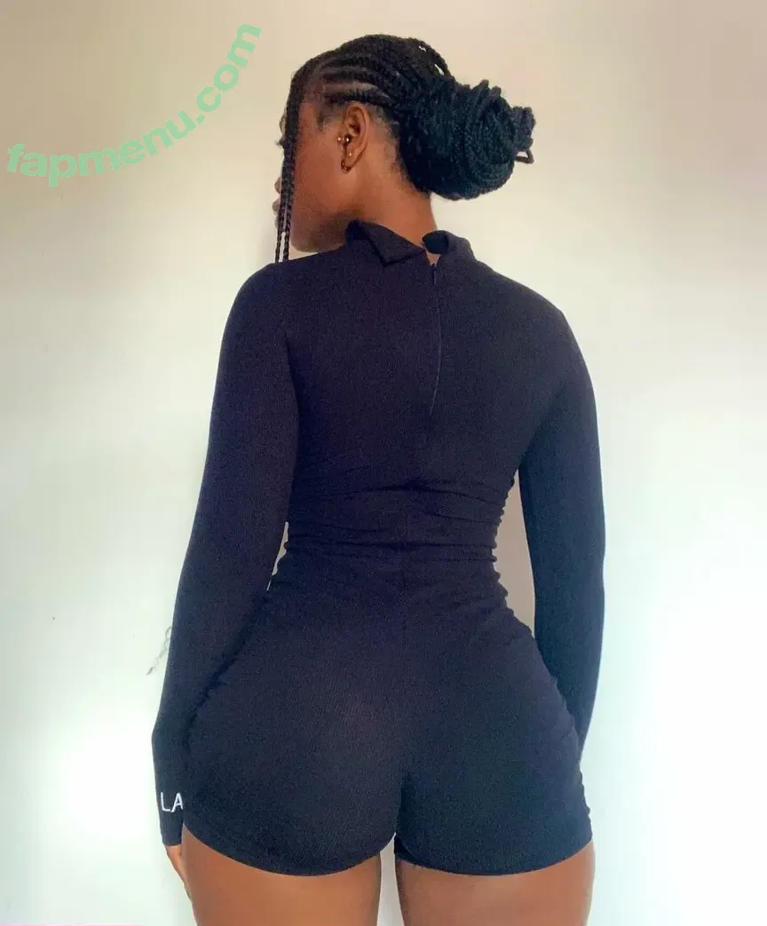 lilkennyx nude photo #0026 (lilkenny_xx / lilmamakenny)