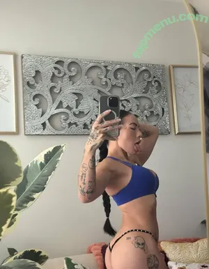 lilkymchiii / danellemfishback nude photo #0117