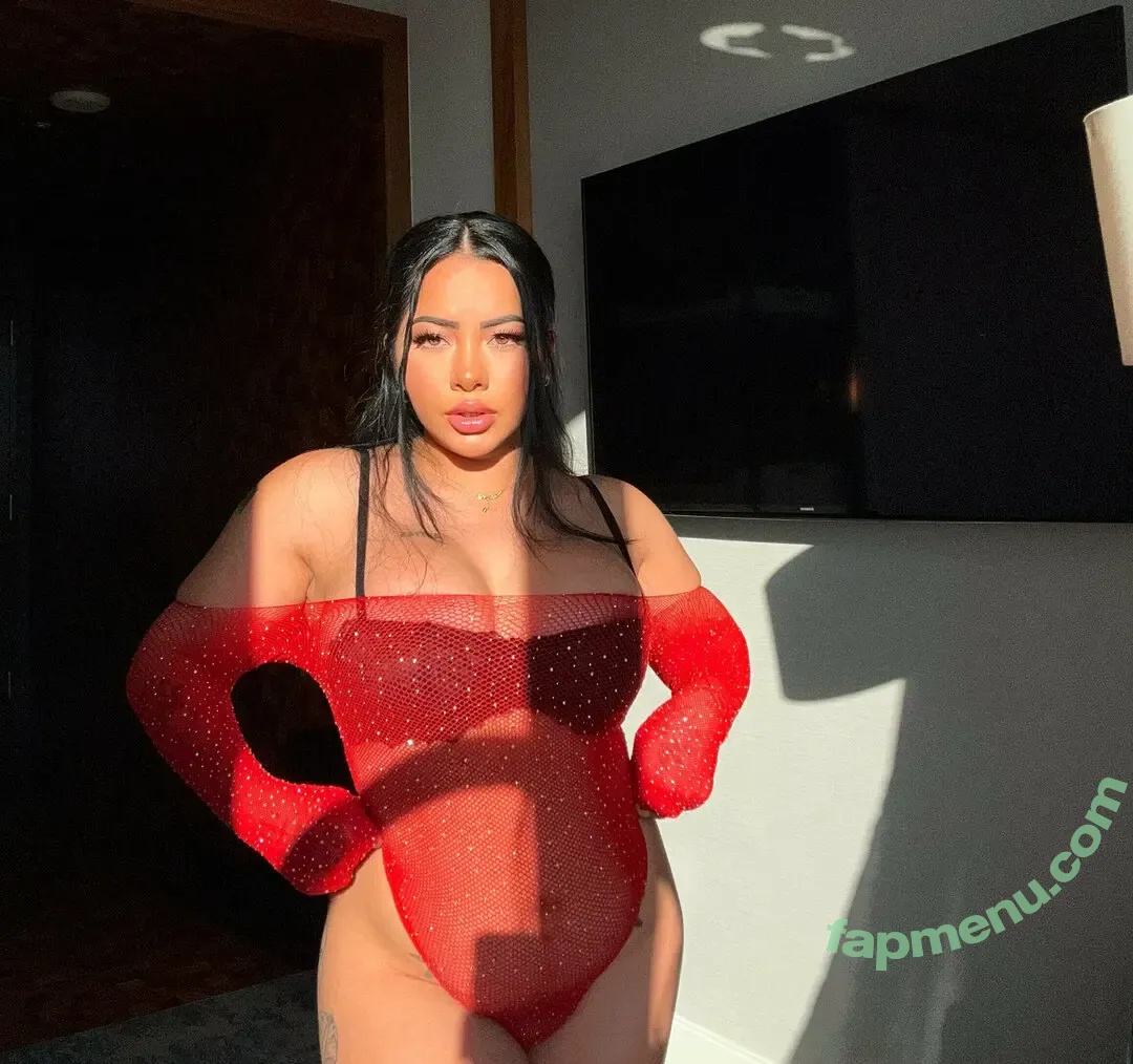 lilkymchiii nude photo #0015 (danellemfishback)