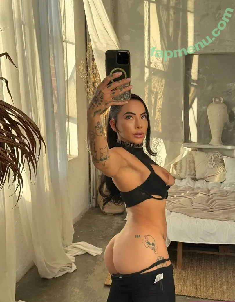 lilkymchiii nude photo #0133 (danellemfishback)