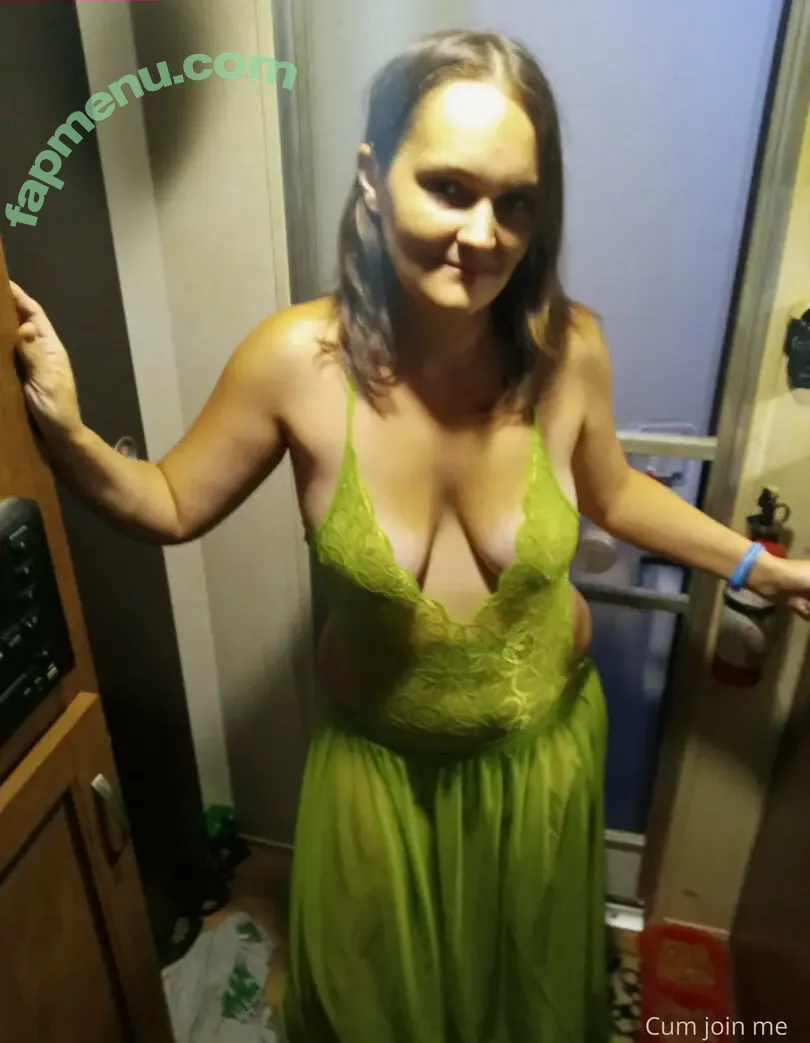 lilladycrazychaos nude photo #0004 (lilladycrazychaos)
