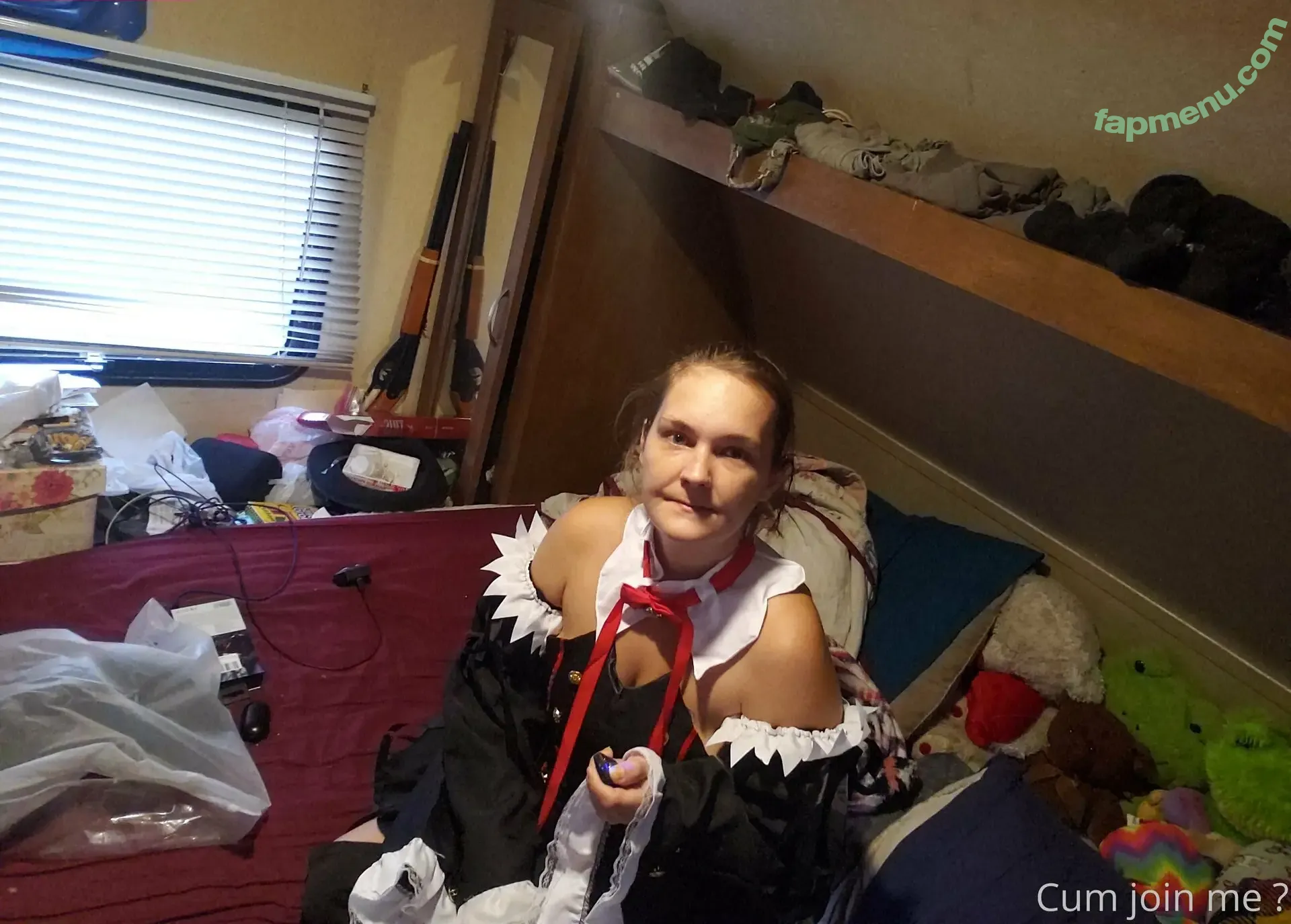 lilladycrazychaos nude photo #0039 (lilladycrazychaos)
