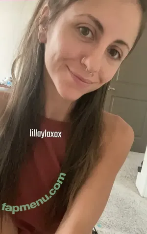 lillaylaxo / littlemylaxo nude photo #0020