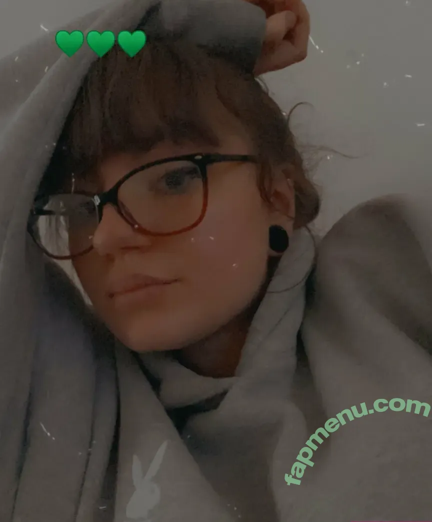 lillburton nude photo #0008 (lillbutton)