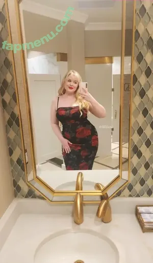 Lilli Luxe / LilliLuxe nude photo #0530