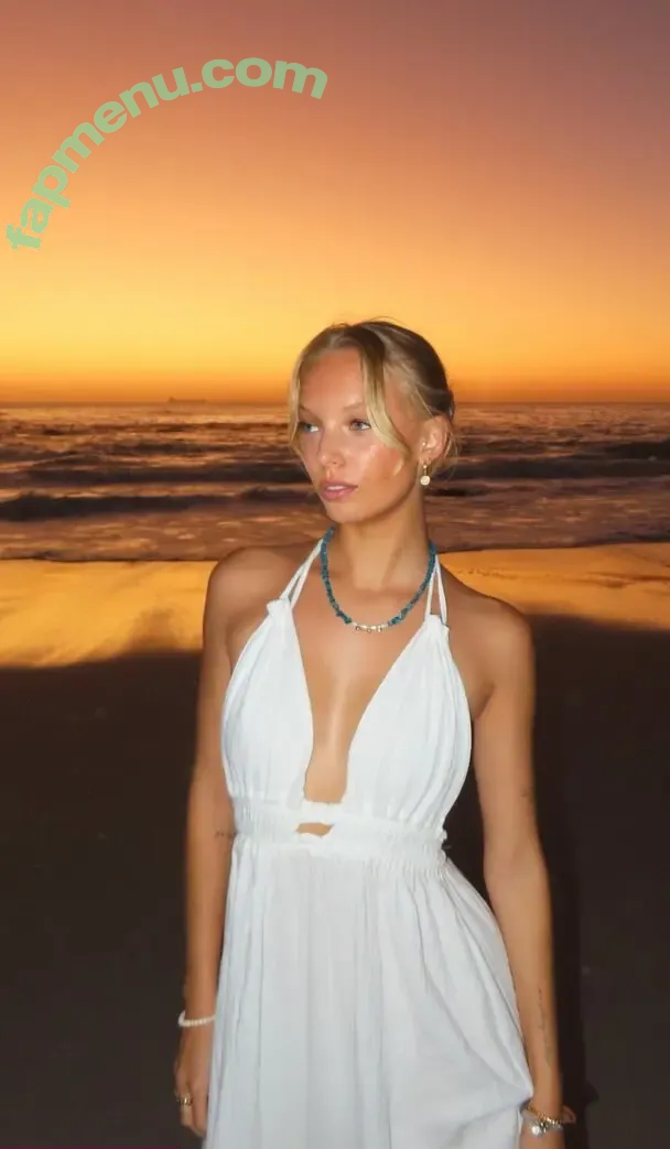 Lilli Sophia nude photo #0080 (_lillisophia_ / sophiahof3e)