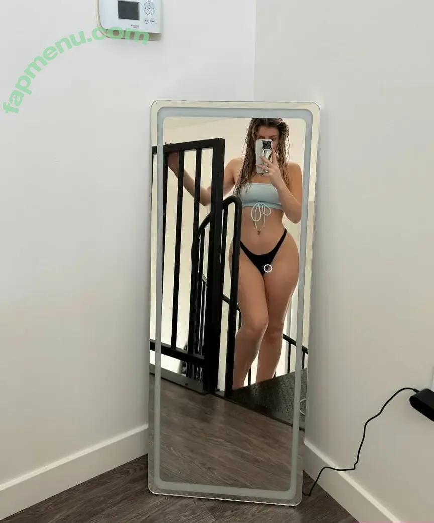 Lillian nude photo #0251 (jellybelillian / jellybellylillian / lillianbae)