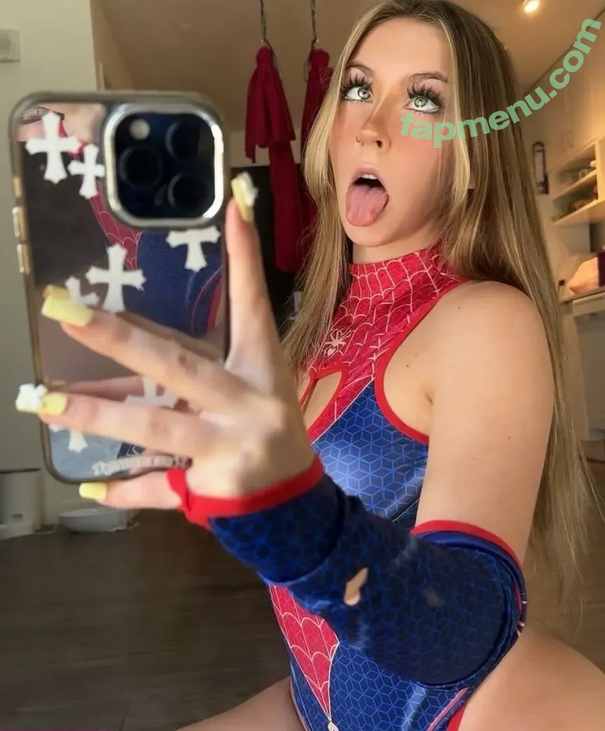 Lillian nude photo #0273 (jellybelillian / jellybellylillian / lillianbae)