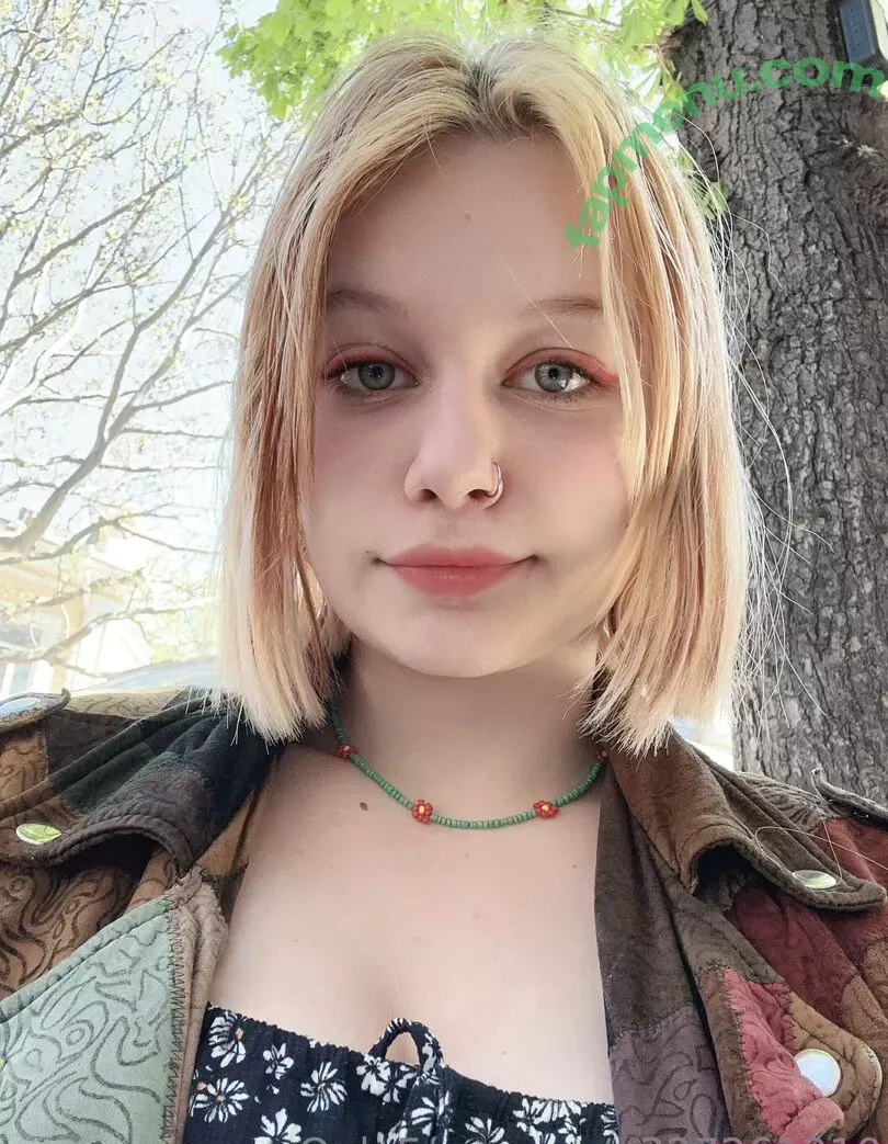 lillie_france nude photo #0047 (lillie_french)