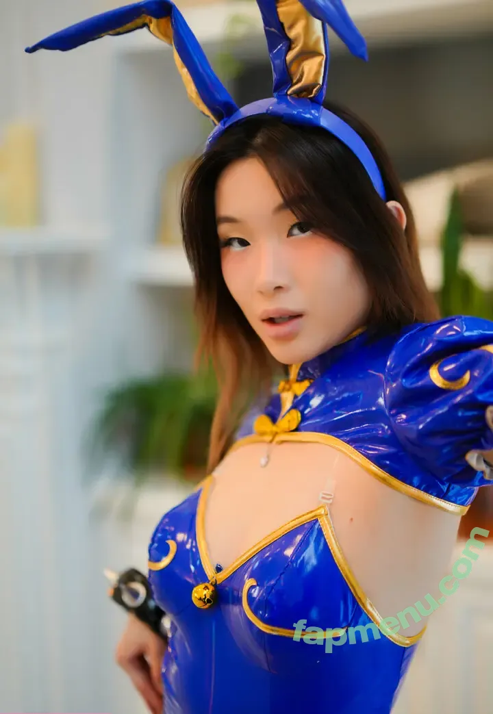 lillietv nude photo #0008 (lillietv)